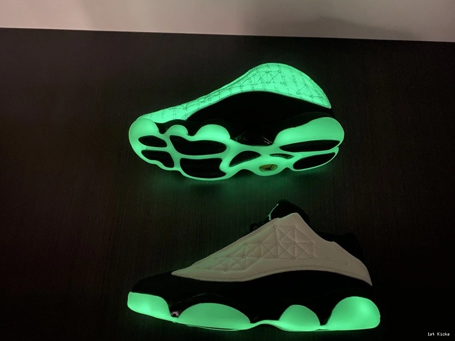 Jordan “Singles DM0803-300 Air 13 